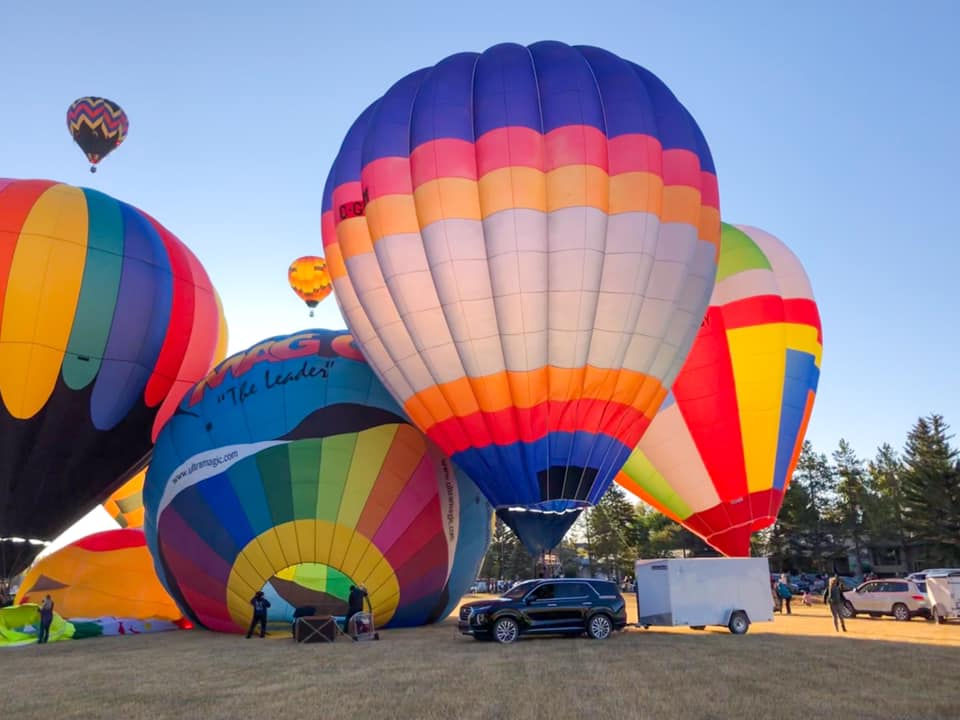 Heritage Inn International Balloon Festival Alberta